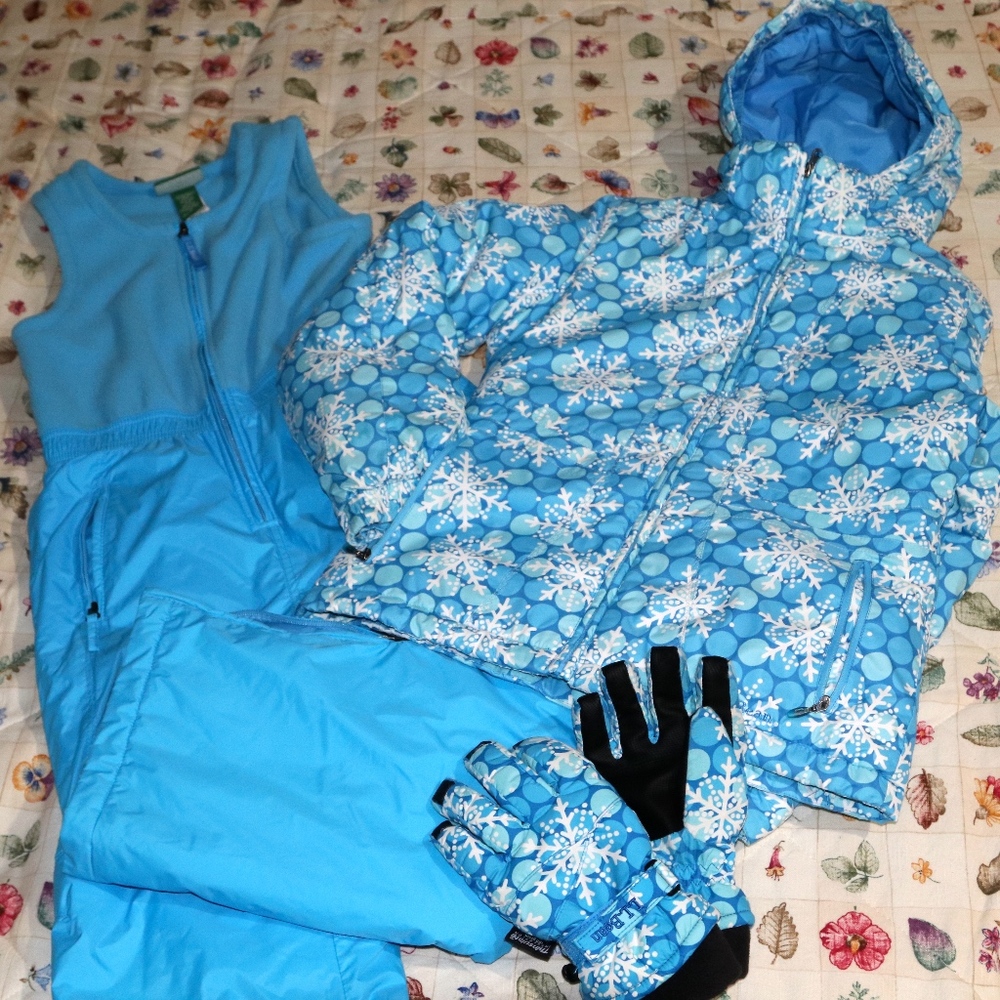 LL Bean Girls Snowsuit - Adorable!
